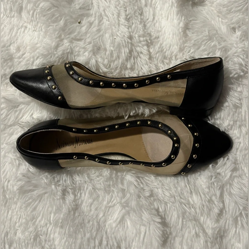 Flats - Picture 2 of 5